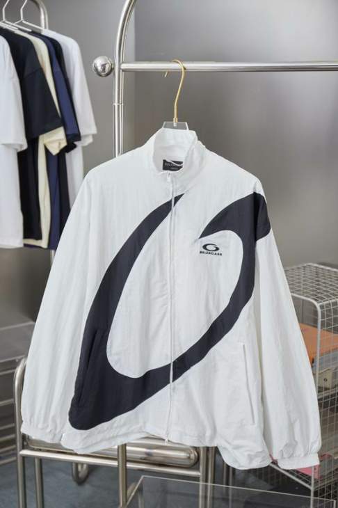 Picture of Balenciaga Jackets _SKUBalenciagasz46-52hgntx0835915